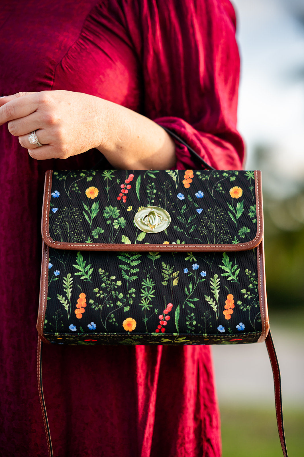 Dark Cottagecore Wildflower Purse