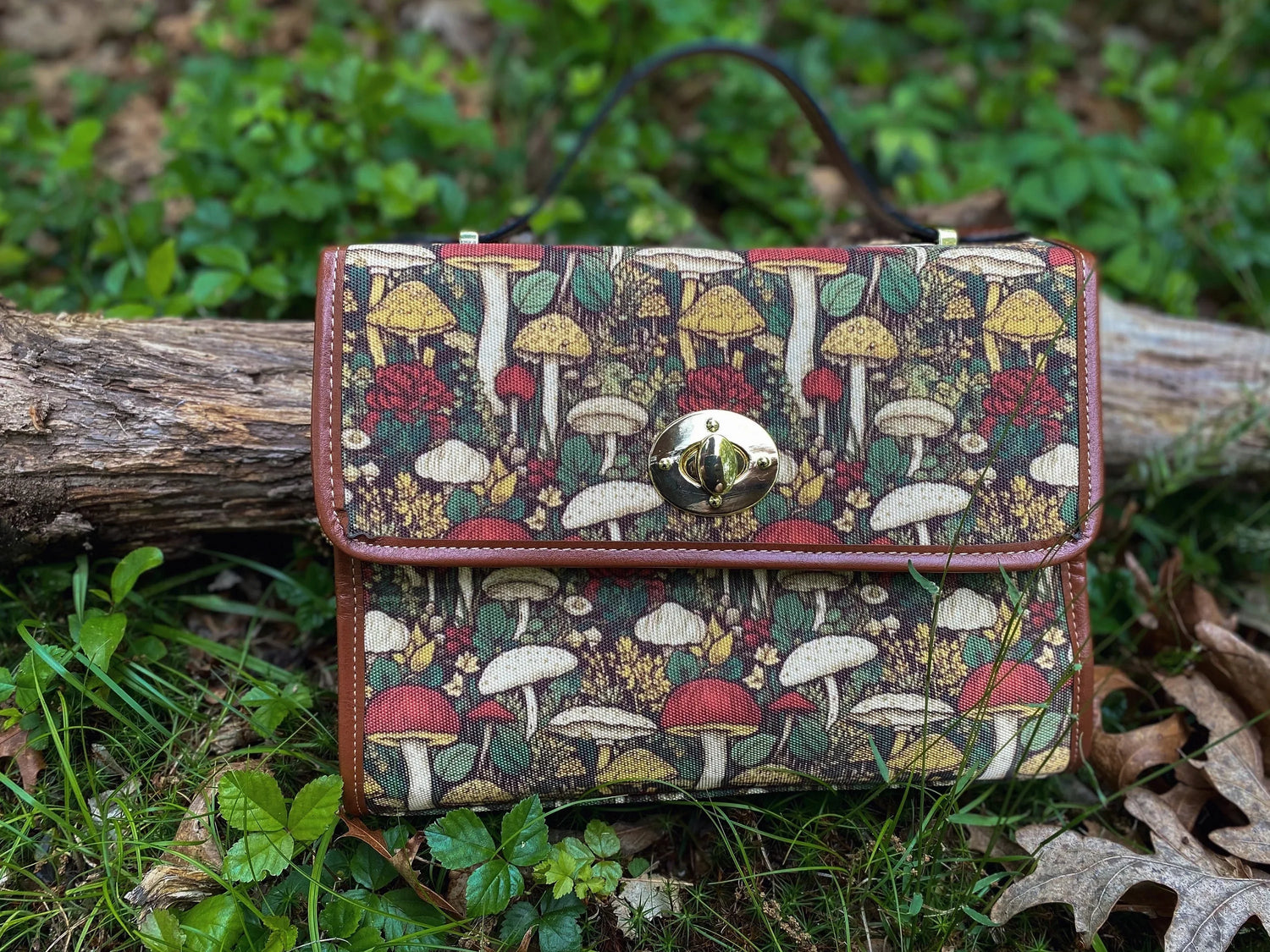 Toadstool Satchel