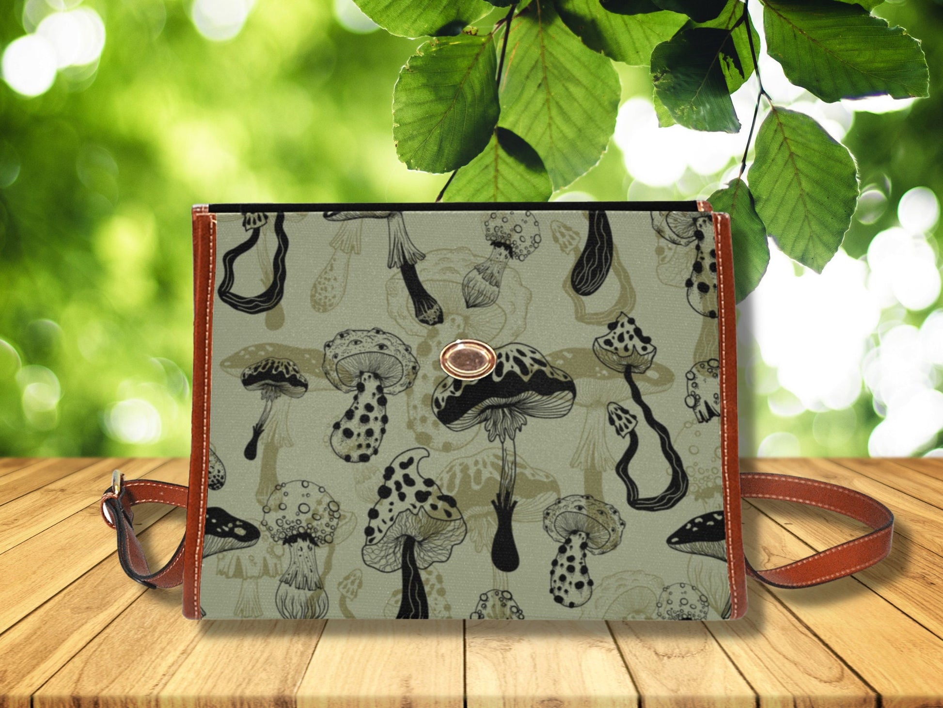 Mushroom Goblincore Bag Crossbody Bag Dark Cottagecore Purse Hand Bag Gift for Witchy Lovers Weekender Bag Women Weekend Bag Dark Academia