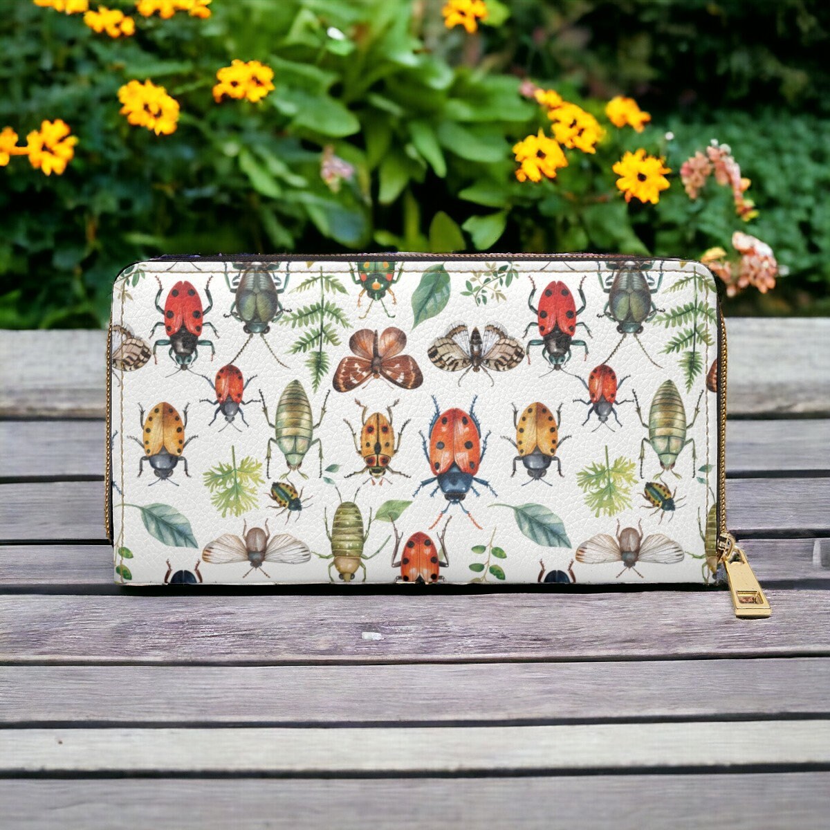 Insect Wallet Light Academia Wallet Goblincore Zip Up Wallet Dark Cottagecore Gift for Witch Lovers Vegan Leather Wallet Women Travel Wallet