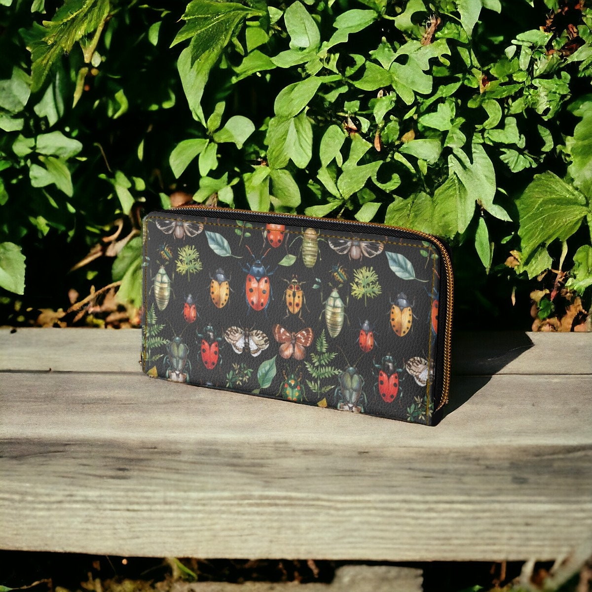 Insect Wallet Dark Academia Wallet Goblincore Zip Up Wallet Dark Cottagecore Gift for Witchy Lovers Vegan Leather Wallet Women Travel Wallet
