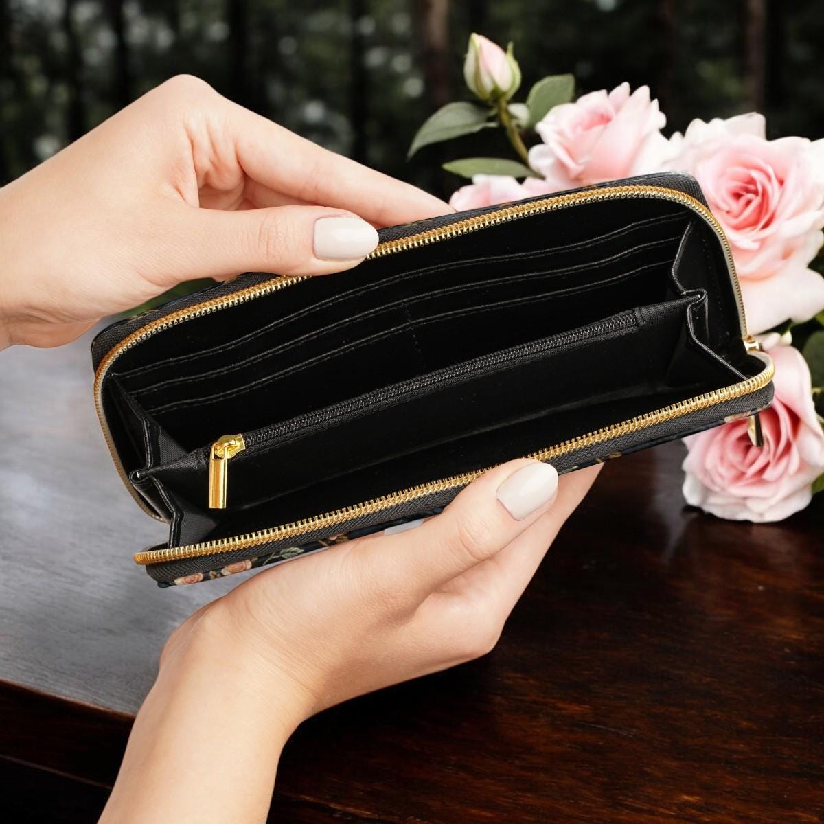 Faux Embroidered Crow Wallet, Dark Academia Wallet Goblincore Zip Up Wallet Dark Cottagecore Gift for Witchy Lovers Vegan Wallet Women Goth