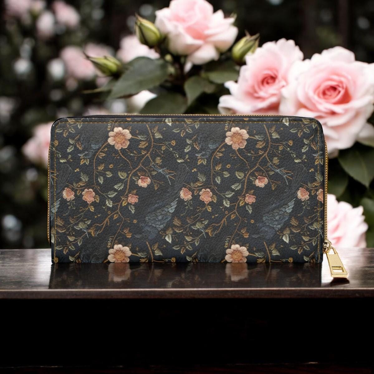 Faux Embroidered Crow Wallet, Dark Academia Wallet Goblincore Zip Up Wallet Dark Cottagecore Gift for Witchy Lovers Vegan Wallet Women Goth